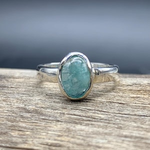 Natural Rare Grandidierite Silver Ring, Oval Cabochon Ring, Extremely Rare Grandidierite Ring, Green Blue Gemstone Ring, Ring Size US 7