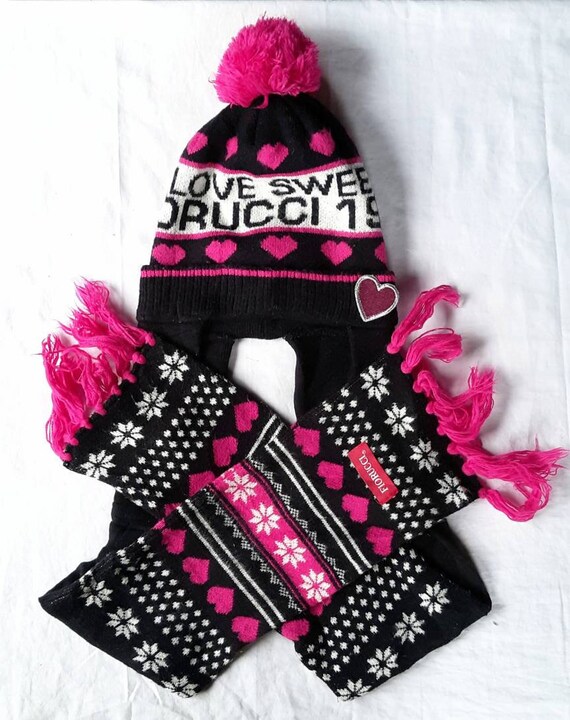 Rare Item Vintage Fiorucci Beanie Hat With Muffler