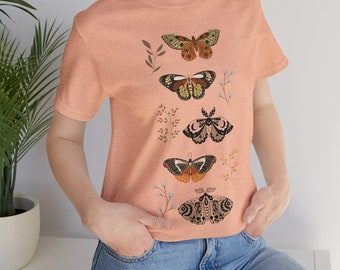 Maglietta falena e farfalla, camicia falena farfalla Boho, maglietta falena botanica, camicia primaverile farfalla floreale