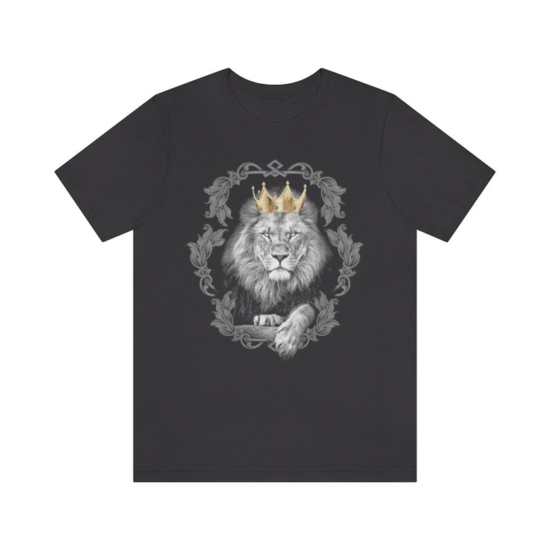 Löwe König T-Shirt, Krone Shirt, König Shirt für ihn, schwarz-weißer Löwe mit Krone Shirt Dark Grey
