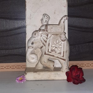 Handcrafted Wooden Elephant Sculpture: Safari Wall Hanging