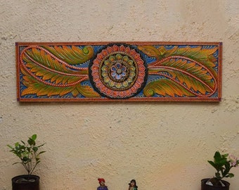 Hand-Painted Floral Wood Panel: Elegant Wall Hanging Plaque