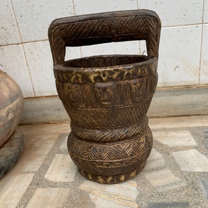 Old Antique Wooden Kamandal Beautiful hand crafted kamandal Home decor item