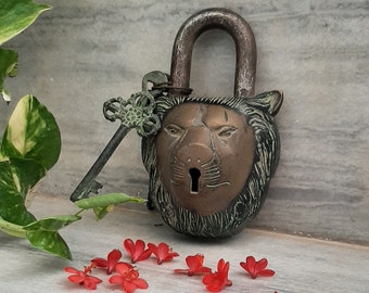 Brass Lion Face Mouth Lock/Beautiful Hand Carved Door Lock/Safety Doors And Locks Brass Hardware/Functional Lock With 2 Keys/Home Decor Art