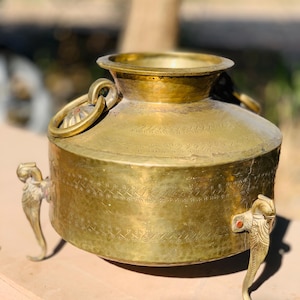 Antique Old Brass Vessel Water Pot/Indian Traditional Pot Mutka/Brass Parrot Stand/Hand Carved Big Utensil/Home Decor/Heavy Pot/Vintage
