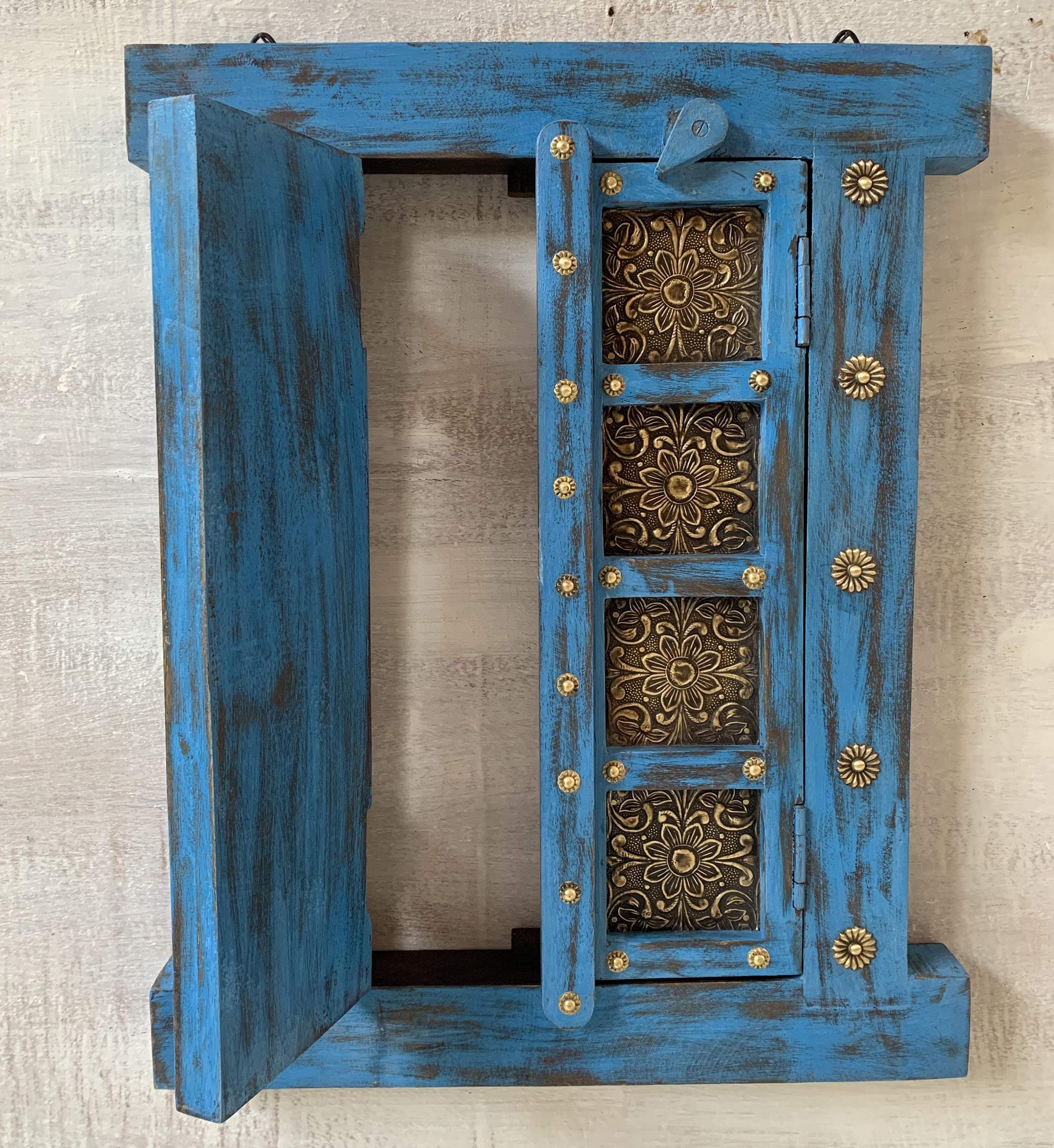 青く塗られたジャロカ窓枠：インドの壁装飾 - Etsy 日本