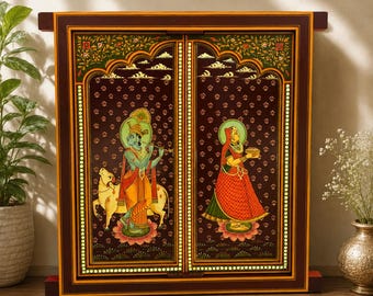 Marco de ventana de madera pintado a mano con Radha Krishna / Adorno de pared de arte popular indio (61 x 61 cm)