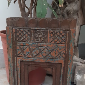 Handbemalte Holzwand / Antike Volkskunst / Einzigartiges Indisches Dekor / Alter Jharokha Rahmen / Mehrab Wanddekoration