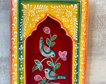 Cadre mural en bois floral peint à la main : art déco indien vintage