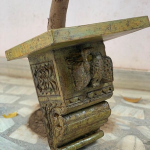 Vintage Hand Carved Wooden Shelf Bracket/Old Hand Carved Painted Shelving/Decorative Wooden Shelf/Wall Hook Bracket/Home Decor Furniture