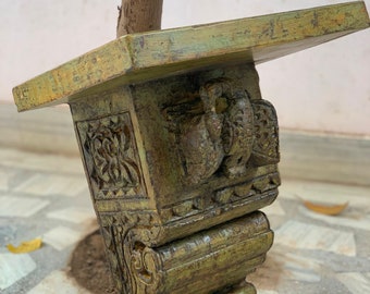 Vintage Hand Carved Wooden Shelf Bracket: Rustic Home Decor