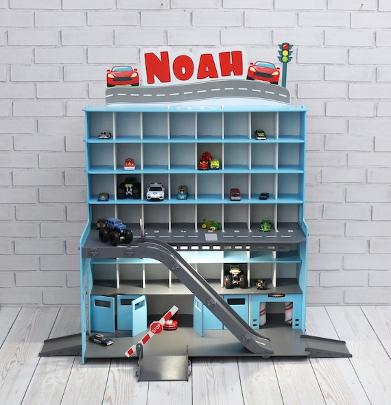 Dantoy Garage BIO – 3 Voitures – Multicolore – 34,8 X 27,8 X 16,9 Cm