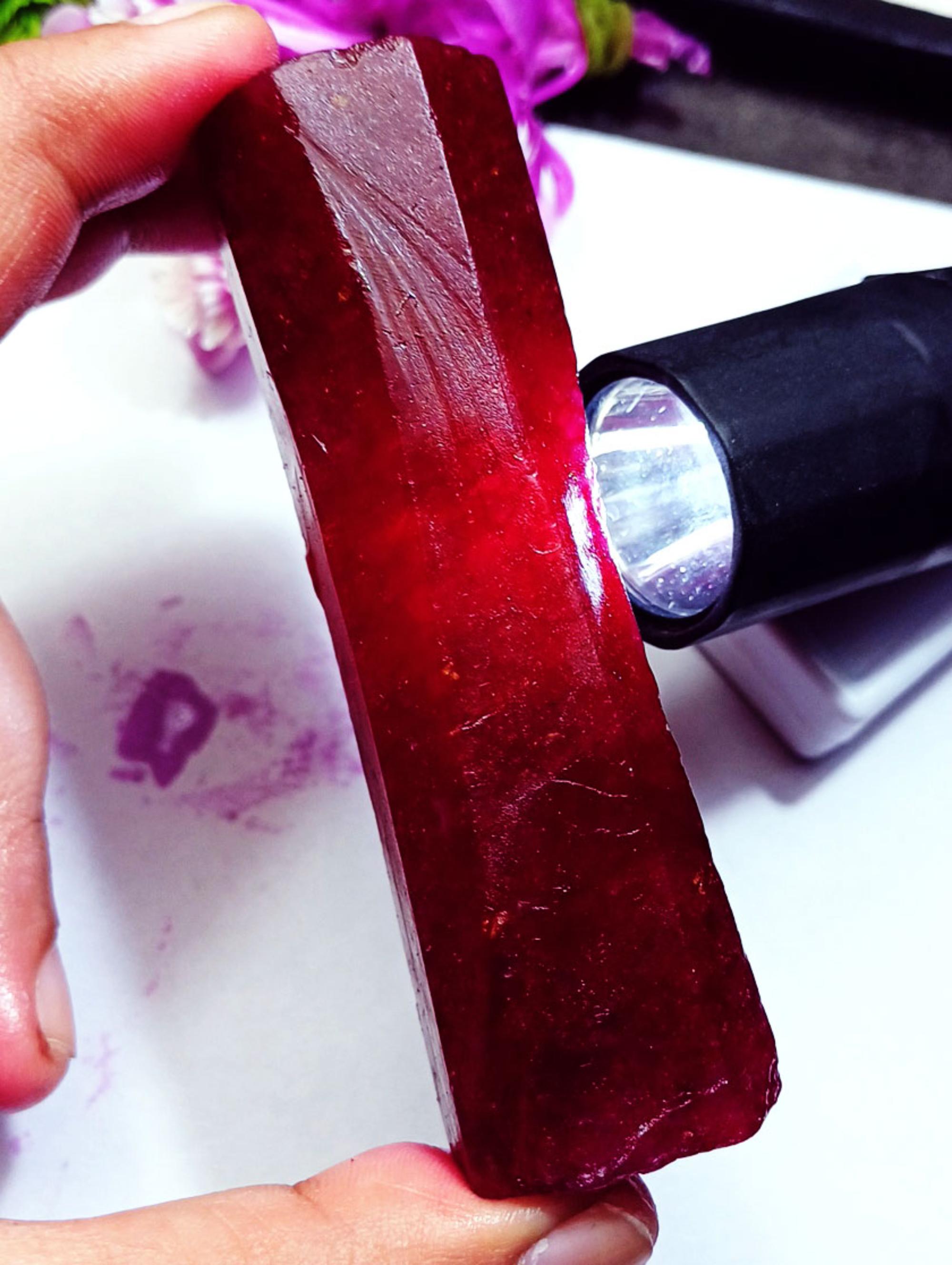 Natural Red Beryl Rough 549.00+ Carat Certified Loose Gemstone With ...