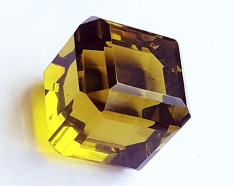 140-150 Ct Certified Green Lab-Created Topaz Cube Loose Gemstone