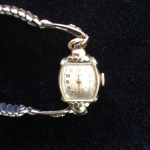 Vintage Cyma ladies watch