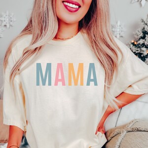 Retro Mama T-Shirt: Colorful Motherhood Comfort Colors Tee