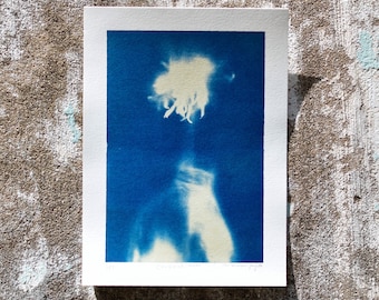 Original Botanical Cyanotype Print 15x20cm, Flower in bottle, Wall Art Print