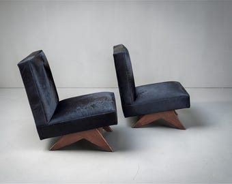 Set of Two Pierre Jeanneret Slipper Chairs, Black hair on Leather in vintage finish