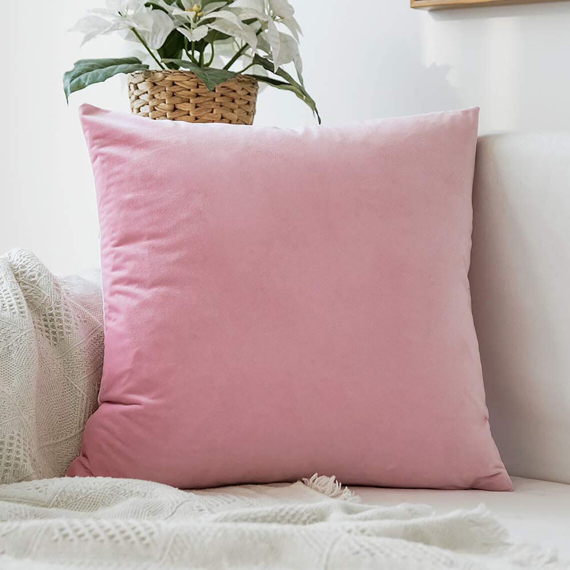 Set of 2 Light Pink Velvet Cushion Covers 45x45 Cm Etsy UK