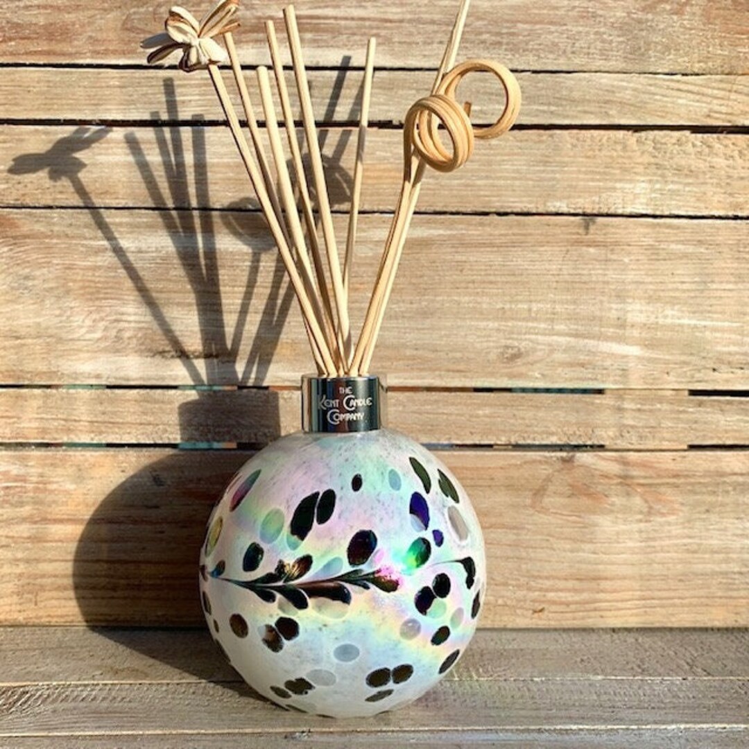Luxury Mouth Blown Glass Reed Diffuser Set With Handmade Fragrance