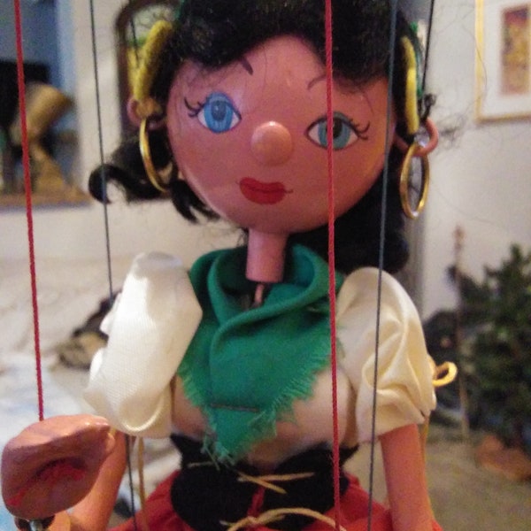 Gypsy Halloween Pelham Puppet Box