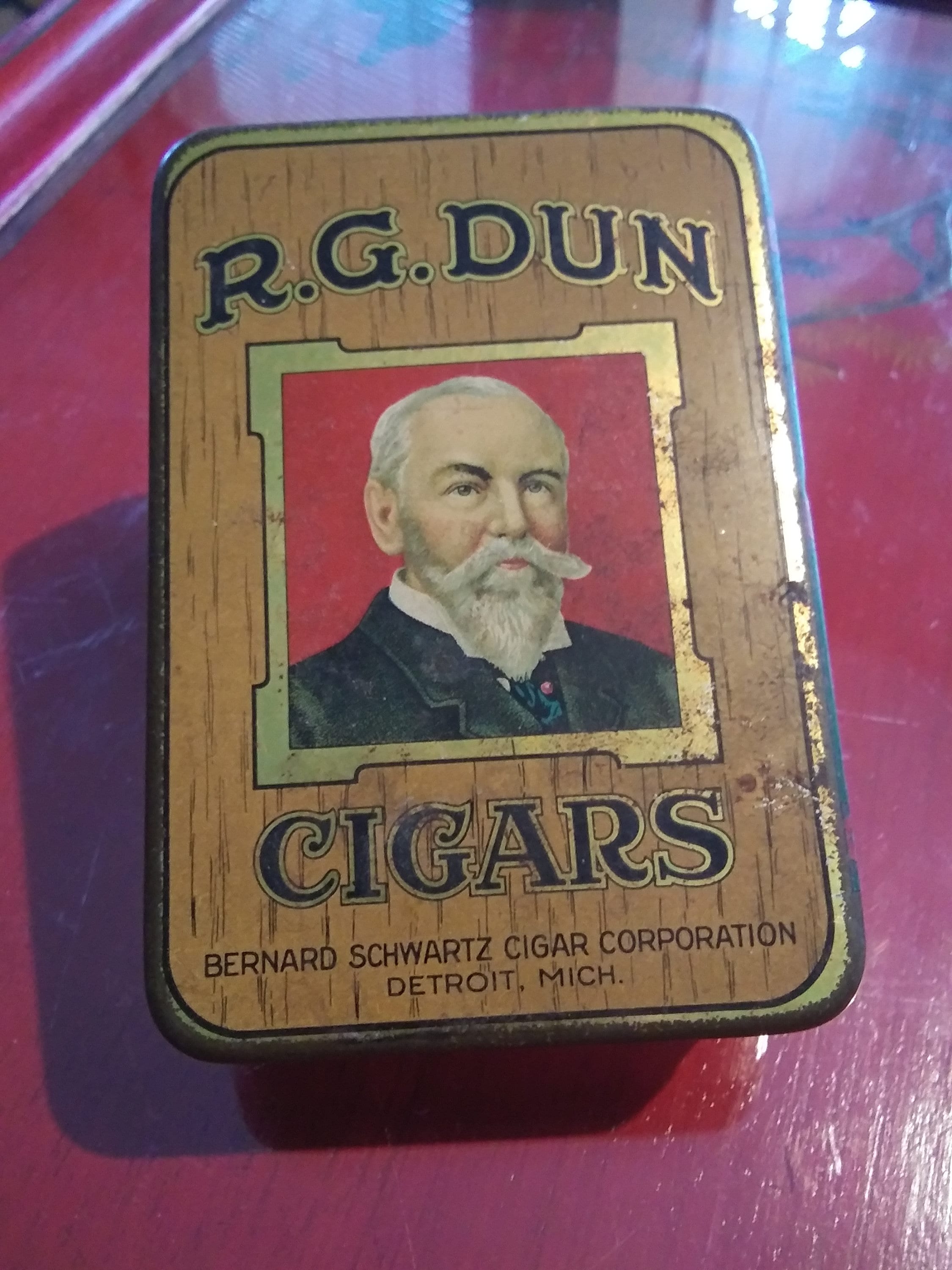 rg tobacco VINTAGE ADVERTISING EMPTY R G DUN CIGARS FLAT TIN 919- Vintage Rare RG Dun Cigar