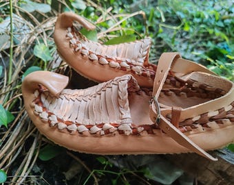 Leather etno shoes 2