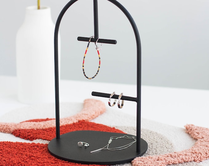 Modern jewelry stand, Minimalist jewelry organizer, Metal jewelry holder, Black jewelry box, Jewelry storage, Jewelry display