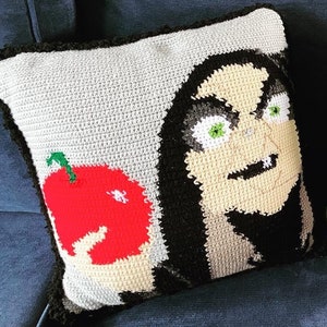 Crochet Pattern - The Witch