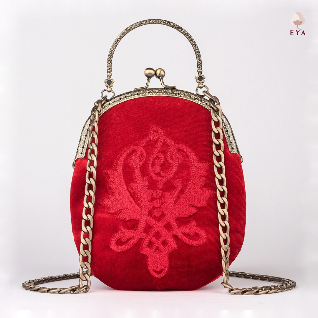 Red Velvet Bag Bridesmaid Gifts Wedding Day Bag Red Clutch Etsy