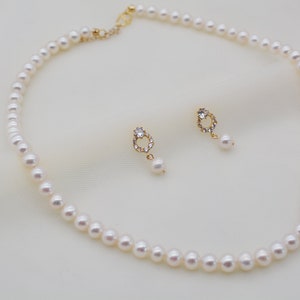 Bridal Wedding Freshwater Pearl Jewelry Set, White Freshwater Pearls Classic Set with Necklace and Earrings