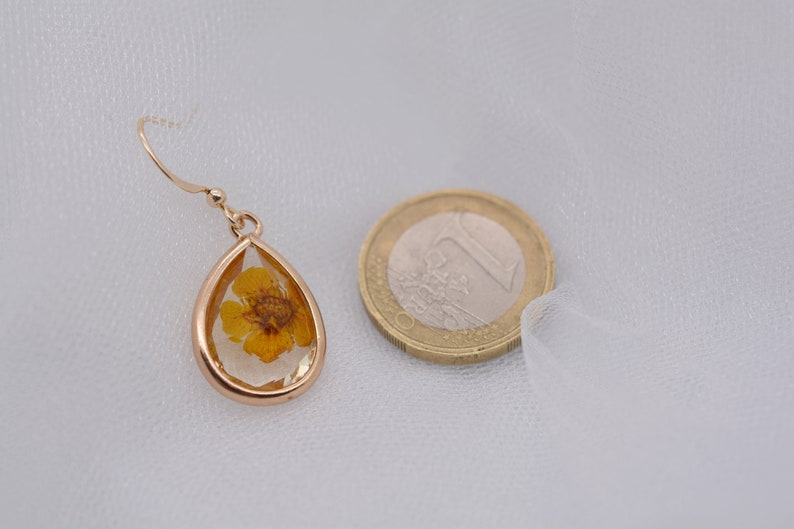 Real flowers resin earrings botanical drop earrings Valentine/'s Day gift Mother/'s Day gift