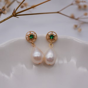 Delicate Green Emerald with Freshwater Pearl Drops Earrings, Vintage Gift for Mom