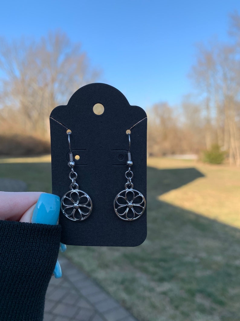 Circle Flower Earrings