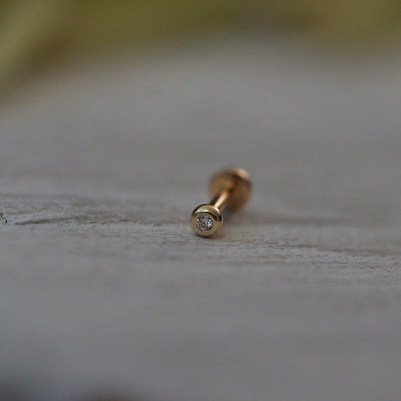 White gold labret stud deals