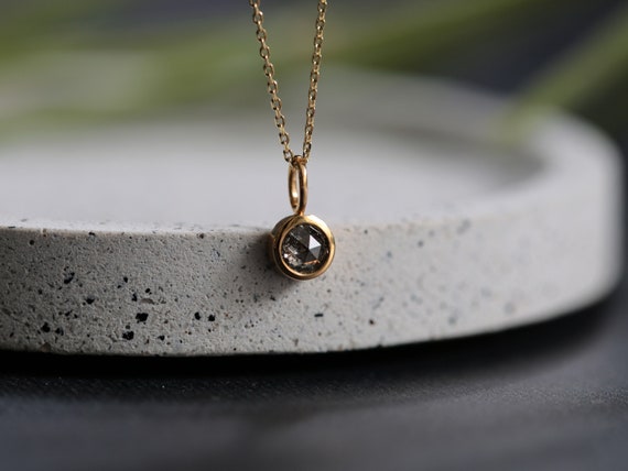 22kt Gold 4mm Rosecut Diamond Necklace