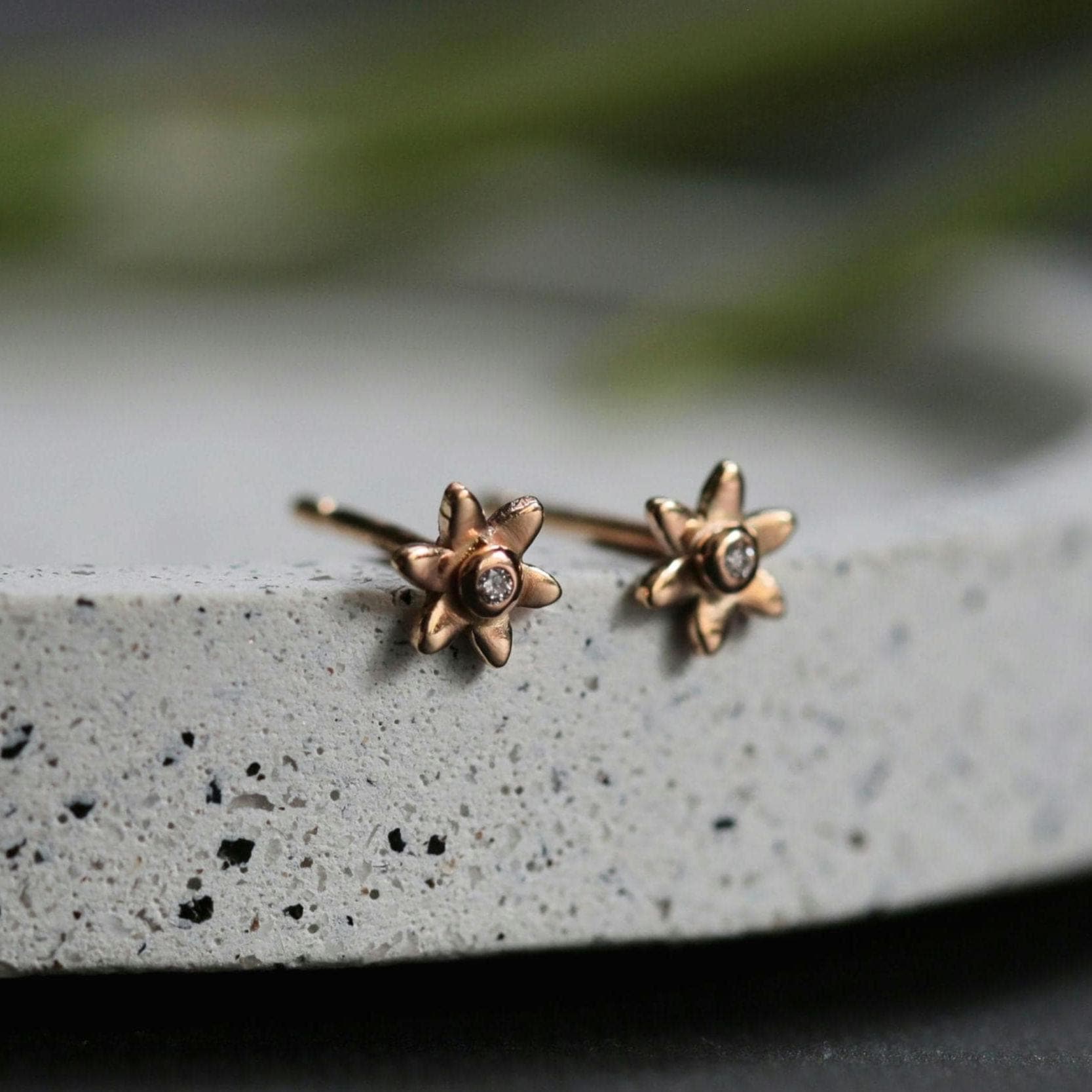 9 Kt Blume Ohrstecker Massiv Gelbgold Floral Blütenblatt