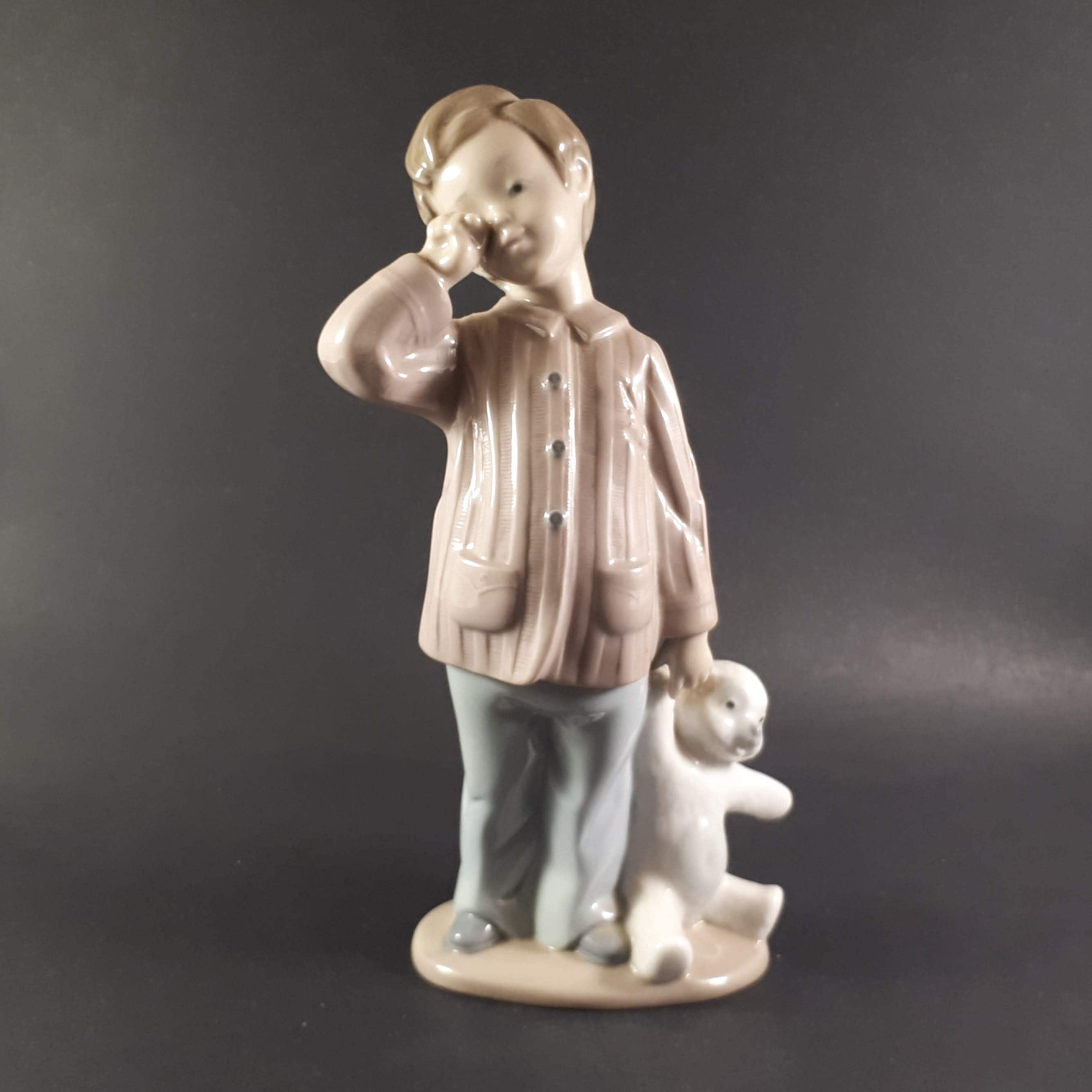 Rare Nao Lladro “SLEEPY HEAD“ #1139 Porcelain Figurine Boy Teddy