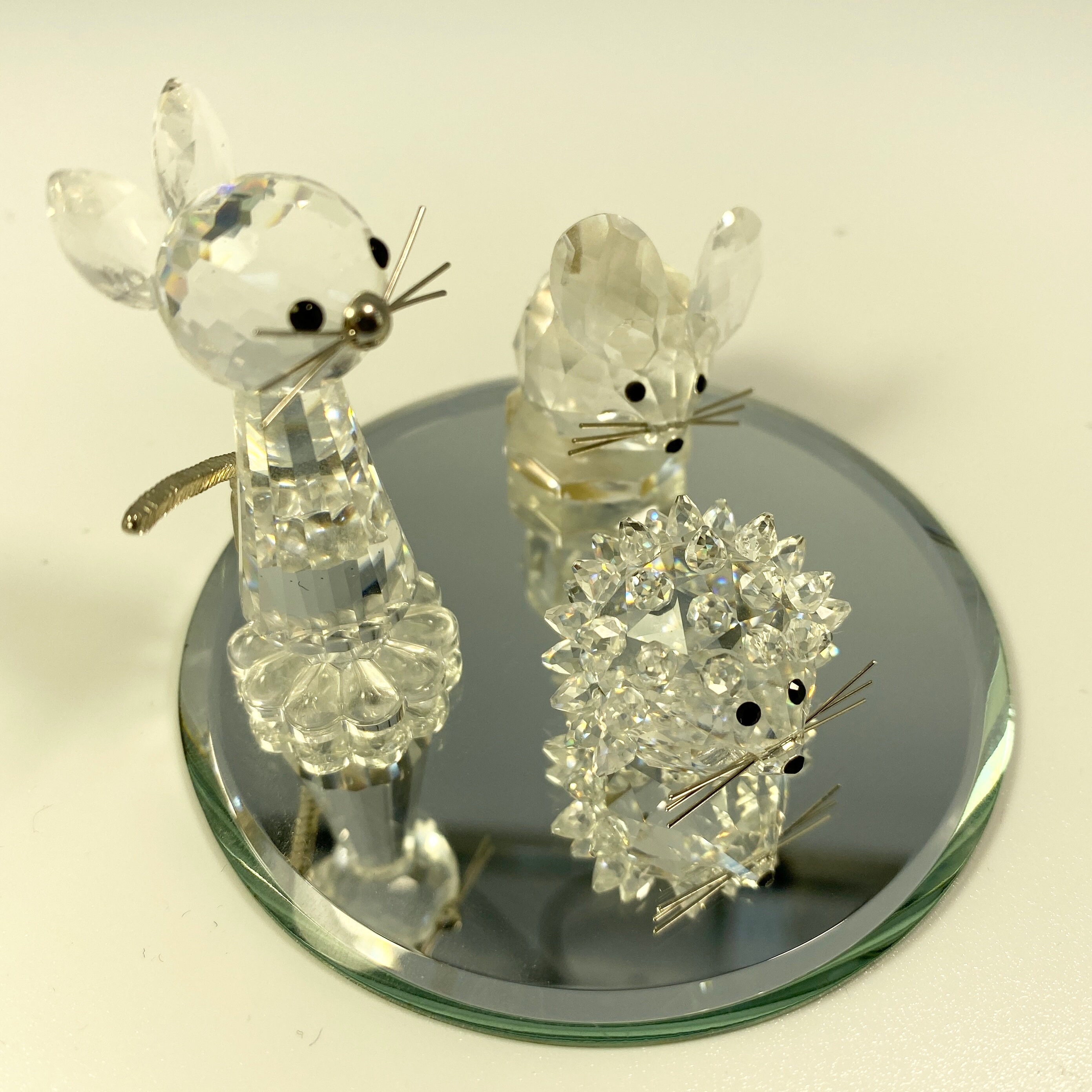 SWAROVSKI - SWAROVSKIクリスタルフィギュア/親子ハリネズミセット SWAROVSKI 並行輸入品 スワロフスキー クリスタルフィギュア