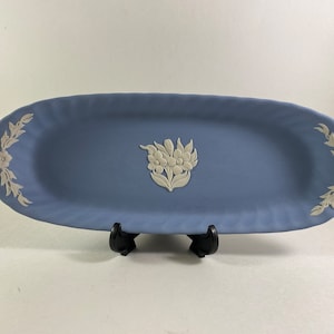 RARE !! Wedgewood Jasperware floral Trinket Jewelry  olive Tray 9”X 3.5”