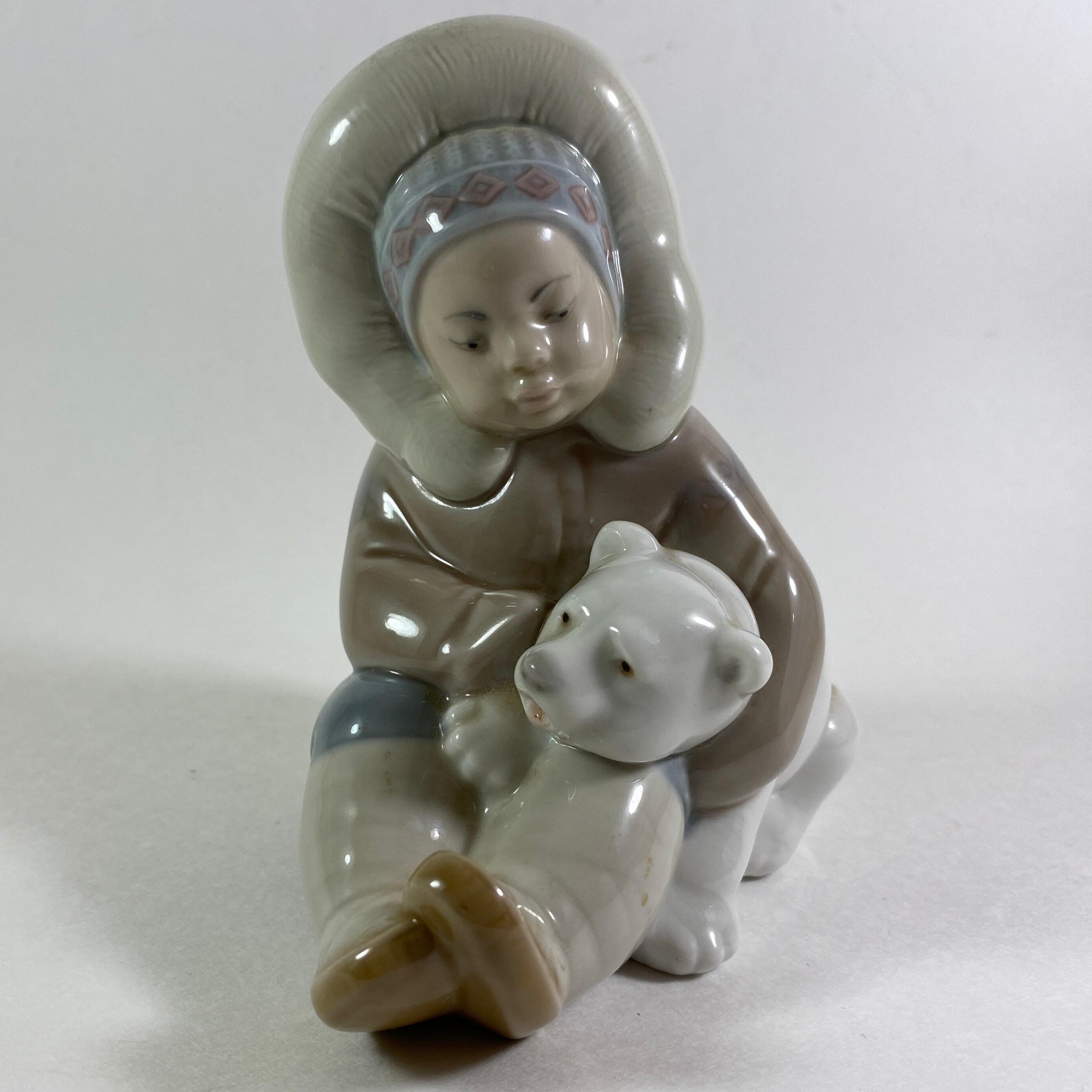 ◇美品◇イヌイットの少年と子熊◇１４×７×６◇LLADROリヤドロ◇ ◇美品◇イヌイットの少年と子熊◇14×7×6