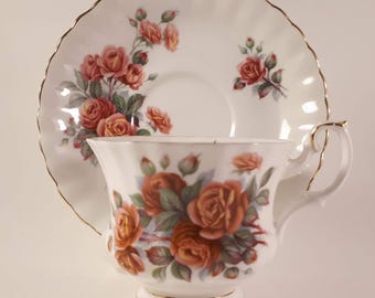 Royal Albert, CENTENNIAL ROSE, Xícara de Chá e Pires, Porcelana Fina, Inglaterra