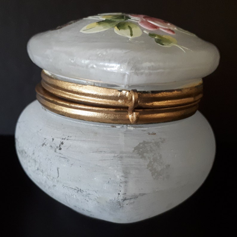 Genuine Vintage hand painted floral Hinged Trinket Box jewelry Box .