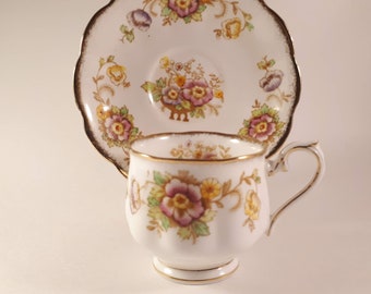 Vintage - English Royal Albert fine bone china - Evesham Pattern Poppies Pink...