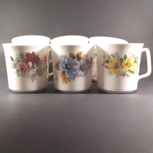 Caneca Royal Grafton Tea Cup Porcelana fina Rosa Vermelho Amarelo Azul Desenhos florais