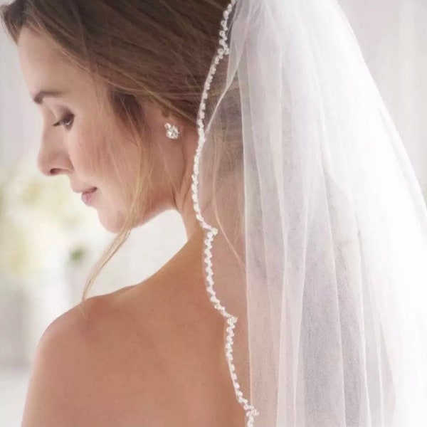 Brides Wedding bridal veil Chapel 200cm Length veil ivory white veil with comb delicate pearls beaded scalloped edge veil