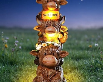 Highland Cow Garden Decor, Solar Cow Statue with Welcome Sign, Farmhouse Outdoor Decor, Patio Yard Ornament