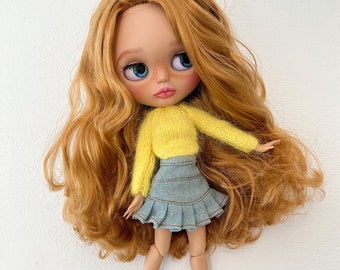 Blythe doll