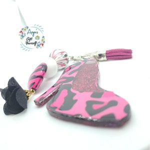 High Heel Keychain | Keychain High Heel | Stiletto Keychain | Keychain Stiletto | Bubblegum Beaded Keychain | Beaded Keychain |Shoe Keychain