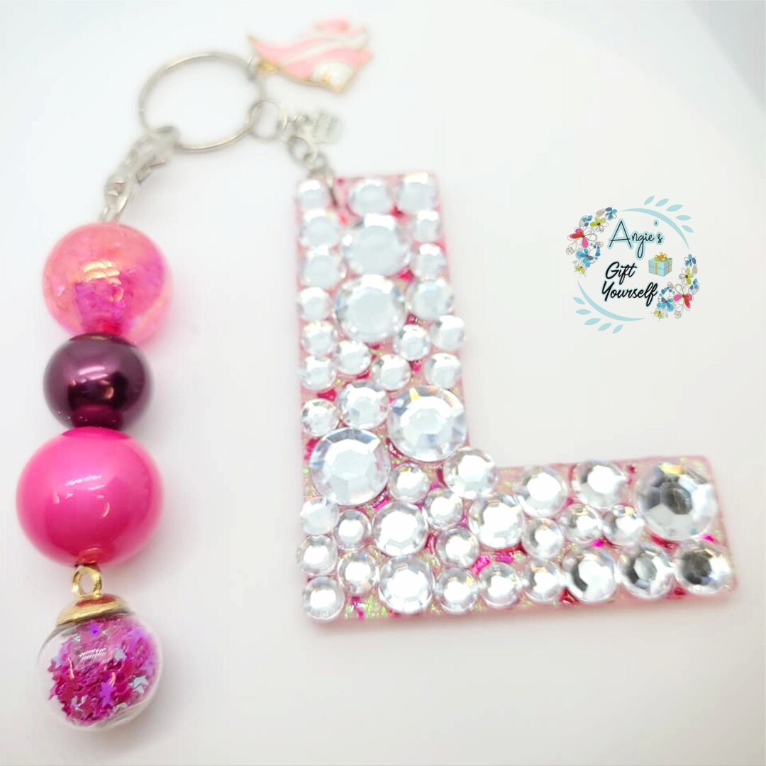 Porte-clés Lettre Initiale K Avec Papillon Et Paillettes Vertes - Cadeau Fille/femme - Résine époxy - Environ 11,5 Cm